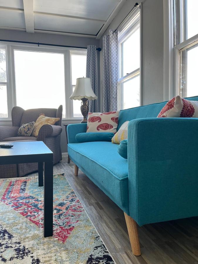 Rustic 2 Bedroom Boho Apartment Laramie Bagian luar foto